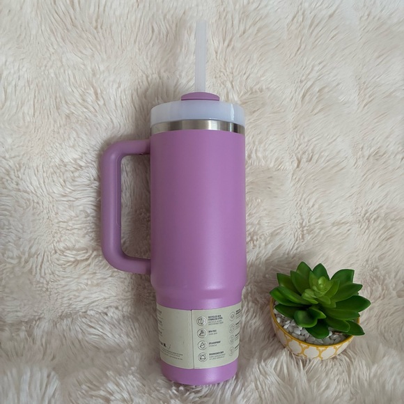Stanley The Quencher H2.0 Flowstate™ Tumbler 30 OZ Lilac NWT - Picture 4 of 10
